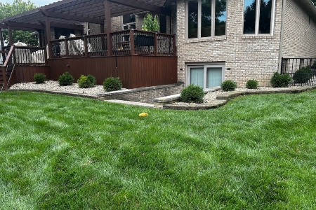 Landscape Bed Cleanup in Greenwood, IN